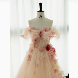 Flores Tridimensionales [His Royal Highness Rose] Vestido de Gala Estilo Hada para Banquete de Novia, Antiestático, Largo hasta el Suelo, 100% Seda - Product Image 3