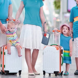 Funda para Pasaporte de Moda Boshiho BOS2023051105 al por Mayor, Porta Pasaportes de Poliuretano Personalizado para Viajes Familiares - Product Image 6