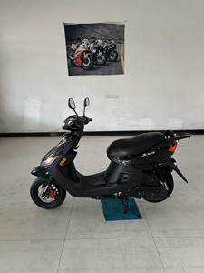 Scooter Yamaha JOG 100cc Usado, Motocicleta de Gasolina de <span class=keywords><strong>Segunda</strong></span> <span class=keywords><strong>Mano</strong></span>, Scooter Usado Confiable para Desplazamientos Diarios y Transporte Urbano - Product Image 2