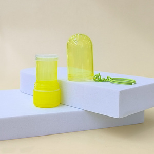Barra de Maquillaje Sólida en Crema 5g, Duradera, Hermética, con Anillo de Transporte para Iluminador, Corrector y Llavero - Product Image 3