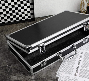 Maletín de Aluminio Plateado al por Mayor con Cerradura, Estuche Rígido Metálico con Espuma para Viajeros, Equipaje, Artesanía y Dinero en Efectivo - Product Image 3