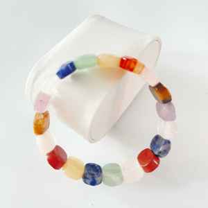 Couleur mélangée sans pierre naturelle chimique les femmes utilisent bracelet en jade bijoux en pierres précieuses faits à la main - Product Image 5