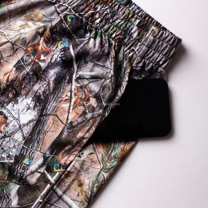 Pantalones cortos de malla de camuflaje con estampado de árbol real para hombre con logotipo personalizado al por mayor, pantalones cortos de malla de sublimación con estampado de poliéster 100% para hombre - Product Image 5