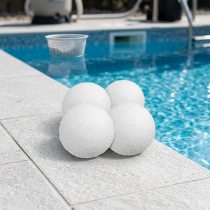 GREENWATER Boule Éponge Absorbante de Graisse et de Boue 70-80mm – Nettoyant Efficace pour Débris de Piscine et Filtre de Spa - Product Image 1