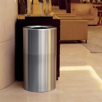 Poubelle Moderne Ronde en Métal Épaissi Grande Capacité Finition Acier Inoxydable Brossé pour Hall d'Hôtel Salles de Réunion Utilisation Intérieure/Extérieure