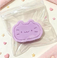Jouet anti-stress en TPR souple à rebond lent, en forme de chaton de qualité alimentaire, avec mousqueton pour décoration de sac