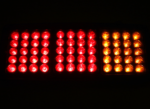 Các nhà sản xuất xuất khẩu xuyên biên giới sản xuất đèn đuôi Led ba màu đèn hậu phía sau cho xe ô tô và xe tải MERCEDES - Product Image 5