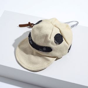 Monedero con Forma de Sombrero Creativo y Personalizado, Bolsa para Auriculares, Llavero, Colgante para Bolsa - Product Image 1