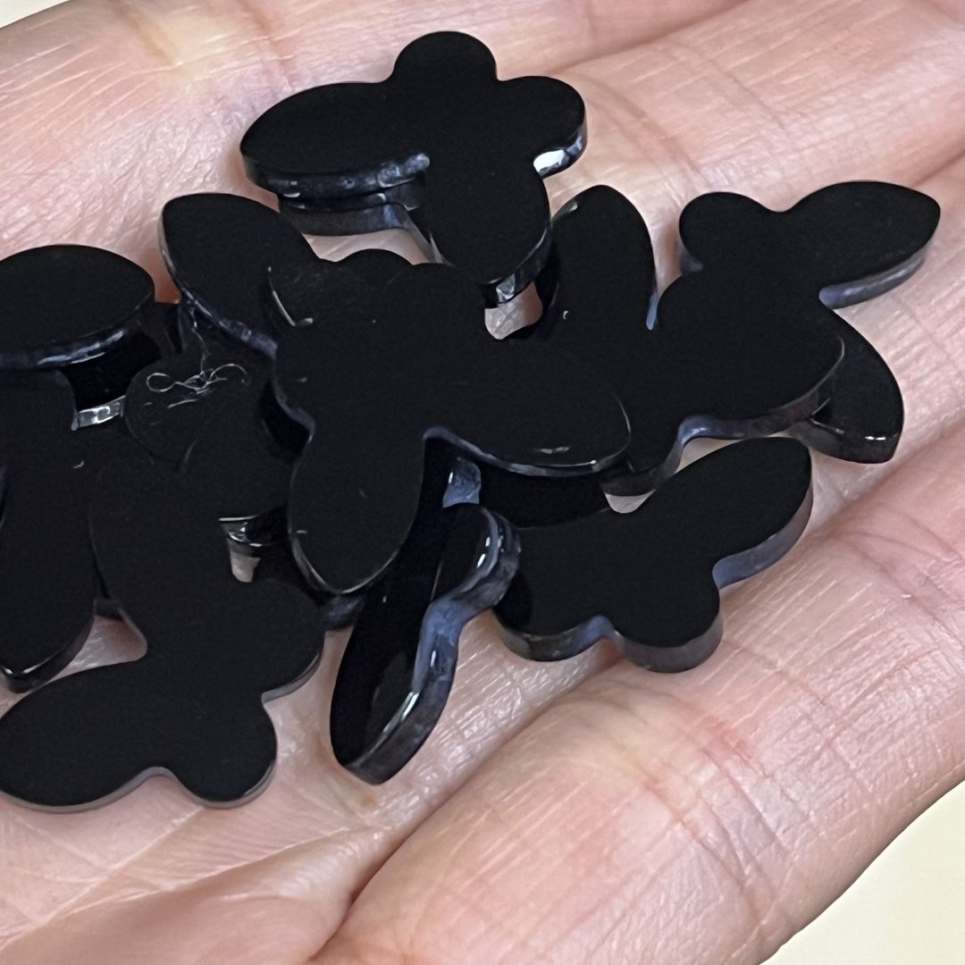 หินโมราสีดำ