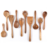 Ensemble d'ustensiles de cuisine en bois de teck personnalisés, cuillère de service en bois massif, louche à soupe pour la cuisine domestique