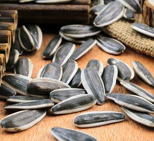 2025 שנה סין מכירה חמה באיכות טובה 361 זרעי חמניות לצריכה אנושית - Product Image 5