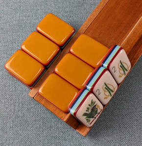Mahjong de luxe sculpté en acrylique à 7 couches, motif personnalisé Walk With Me, 160 tuiles de Mahjong américaines - Product Image 3