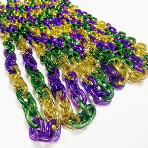 Collier Géant à Maillons de 84 cm pour le Mardi Gras de la Nouvelle-Orléans, Perles Violettes, Vertes et Dorées, Idéal pour les Événements d'Halloween et les Fêtes de Carnaval - Product Image 2