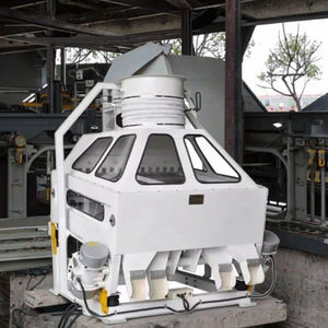 <span class=keywords><strong>JX</strong></span> Compact 3000 kg/h Equipo de procesamiento de granos de fraccionamiento por gravedad Removedor de piedra Núcleo Motor Cojinete Engranaje Larga vida útil - Product Image 3