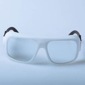 男性と女性のための9000-11000nm OD 6 + レーザー安全ゴーグルアイプロテクションアイウェアレーザー安全メガネCO2レーザー装置に使用 - Product Image 2