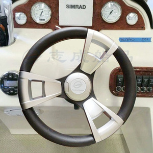 Volant pour bateaux, fabrication italienne, poignée argentée et noire, accessoire marin pour bateau - Product Image 1
