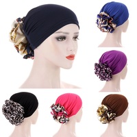 Nouveau Design Solide Couleurs Grandes Fleurs Turban Hijab Couvre-chefs Musulman Élastique Islam Bonnet Pour Femmes