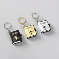 Porte-clés pliables en forme de mini Bible chrétienne classique, écologiques, imprimés en sérigraphie sur papier, avec mousqueton mignon – Vente en gros