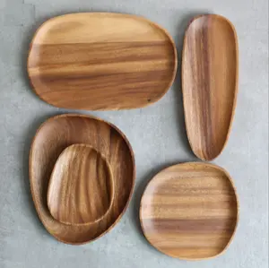 Plateau de nourriture de fruits secs en bois irrégulier - Product Image 1