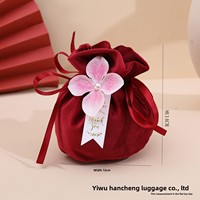 Sacs à bonbons chinois de luxe haut de gamme, pochettes créatives en velours avec cordon de serrage, boîtes de dragées pour mariage, cadeaux en stock