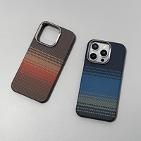 Étui magnétique pour iPhone 16 Pro Max pour Apple 15, texture en fibre de carbone tissée, coque de protection ultra-fine, poignée de téléphone, étui pour téléphone