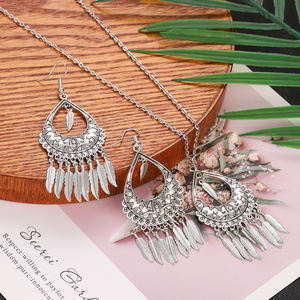 คลาสสิกวินเทจชาติพันธุ์น้ําหยดเสี้ยวระฆังพู่หยดชาติพันธุ์สีเงินลูกปัดพู่งานแต่งงานEardrop Partyเครื่องประดับ - Product Image 6