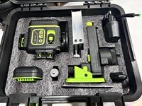 Niveau laser précis 4D 360 Niveau laser croisé Nouvelle conception Niveau laser jaune
