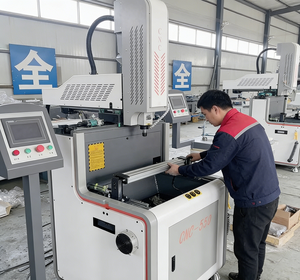 Machine de fraisage de <span class=keywords><strong>face</strong></span> industrielle pour profilés de fenêtres en aluminium - Product Image 3
