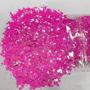 Commercio all'ingrosso all'ingrosso <span class=keywords><strong>Glitter</strong></span> poliestere iridescente rosa <span class=keywords><strong>glitter</strong></span> mix chunky <span class=keywords><strong>glitter</strong></span> 1 kg per artigianato decorazione fai da te - Product Image 1