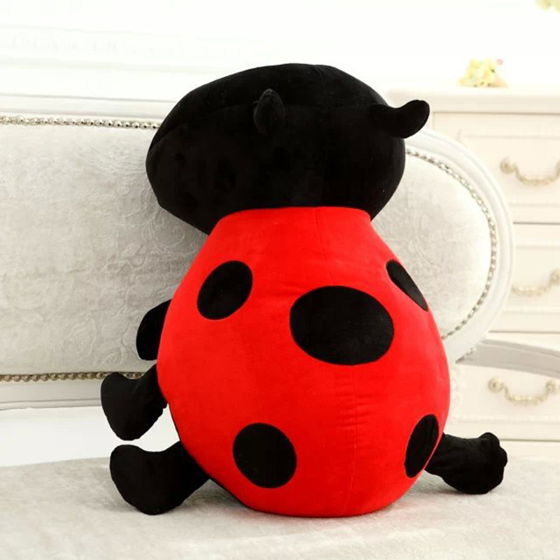 てんとう虫ぬいぐるみ クリエイティブレッドてんとう虫ぬいぐるみカブトムシおもちゃ卸売