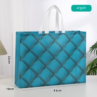Sac fourre-tout écologique en stock laminé non tissé réutilisable shopping sacs d'emballage personnalisés pour vêtements