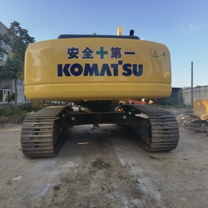 Excavatrices Komatsu PC300-7 et PC120-6 d'occasion en excellent état, modèle 2018, godet de 1,6 m, puissance de 90 CV, en stock - Product Image 2