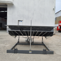 Niveleur de quai hydraulique vertical mécanique fixe de 8, 10, 12, 15 tonnes pour rampe de chargement