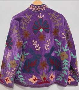 เสื้อคลุมกิโมโนทำมือ ผ้ากำมะหยี่ปักลายสัตว์  บุด้วยผ้าฝ้าย  สไตล์โบฮีเมียน สำหรับฤดูหนาว ของขวัญสำหรับเธอ - Product Image 3