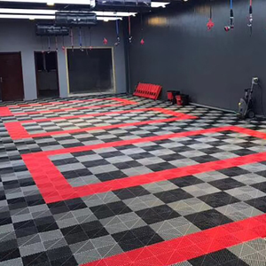 Tuiles <span class=keywords><strong>de</strong></span> verrouillage courantes <span class=keywords><strong>de</strong></span> haute résistance d'épaisseur <span class=keywords><strong>de</strong></span> 18 mm épissant le plancher <span class=keywords><strong>de</strong></span> garage <span class=keywords><strong>de</strong></span> gril <span class=keywords><strong>de</strong></span> <span class=keywords><strong>grille</strong></span> pour le plancher <span class=keywords><strong>de</strong></span> garage - Product Image 4