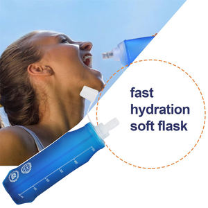 Bouteille d'eau pliable en gros, gourde souple en TPU, portable pour le sport, la randonnée, le camping et la course à pied - Product Image 2