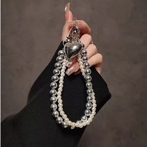 CHENXI – Nouvelle breloque de téléphone en alliage pour femme, motif cœur, perles argentées, accessoires Y2K, porte-clés, bracelet de poignet - Product Image 4