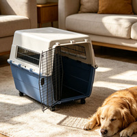 Kandang Anjing Portabel Beroda Model Klasik, Bersertifikasi IATA, Terbuat dari Plastik, Desain Berventilasi dan Bernapas, Dilengkapi Kancing Jepret