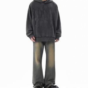 Sudadera con Capucha Unisex, Estilo Desgastado, Lavada, Personalizada - Product Image 2