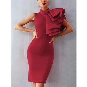 فستان زفاف أنيق وعصري لعام 2024 لأم العروس، فستان سهرة بطول الركبة مع أشرطة رفيعة وتطريزات وخصر طبيعي - Product Image 1