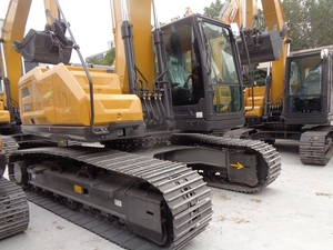 Excavatrice sur chenilles XE200GA, capacité de la benne de 0,9 à 1,2 m³, moteur contrôlé par PLC, haute efficacité, faible consommation de carburant pour - Product Image 4