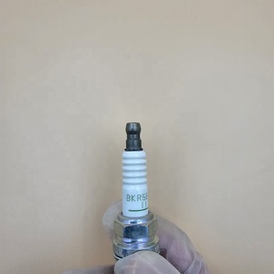 Bujía de Encendido BKR5EYA-11 4194/2526 de <span class=keywords><strong>Precio</strong></span> Competitivo Chino para Autopartes y Repuestos - Product Image 1