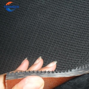 Hoogwaardige Grip Top transportband met ruwe bovenkant voor dozen - Product Image 1