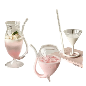 Cannucce Innovative Trasparenti con Beccuccio Curvo, Fatte a Mano, Riutilizzabili, per Vino e Cocktail, a Forma di Scoiattolo, Accessori da Bar Creativi per Bere con Divertimento - Product Image 1