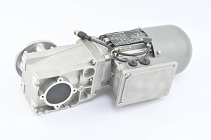 Moteur à engrenages PLC GKR03-2M VAK 063C12 Inc MDEMAIG063-12C0C - Product Image 4