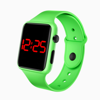 Montre connectée sport pour femme avec écran LED, étanche, bracelet en silicone, idéale pour la rentrée scolaire, best-seller WE-DO