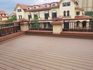 Duurzaam Composiet Houten Kunststof Terras Geschikt Voor Buitentuin En Binnenplaatsvloeren, Verkrijgbaar In Meerdere Kleuren - Product Image 2