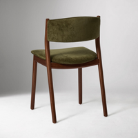 Chaise de salle à manger en velours vert olive, structure en bois de noyer massif, style moderne du milieu du siècle, mobilier pour restaurant et café