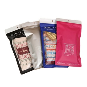 Tùy chỉnh Zip-Lock vớ bao bì túi nhự<span class=keywords><strong>a</strong></span> cho quần áo đồ lót Đóng gói với móc áo - Product Image 1