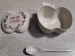 Bol en mélamine en forme <span class=keywords><strong>de</strong></span> pomme avec couvercle et cuillère, plat à miel pour la fête <span class=keywords><strong>de</strong></span> Rosh Hashanah, pour le Nouvel An juif - Product Image 6